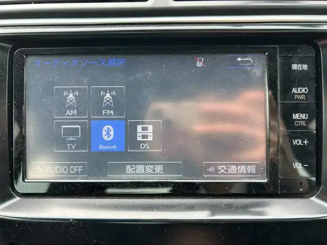 トヨタ カムリ ハイブリット Gパッケージ 静岡県 2014(平26)年 18.7万km シルバーM 純正ナビ/　（Bluetooth/DVD/CD/AM/FM）/フルセグTV/クルーズコントロール/横滑り防止装置/運転席パワーシート/プッシュスタート/スマートキー/スペアキー有り/純正フロアマット/純正17インチアルミホイール/保証書/取扱説明書