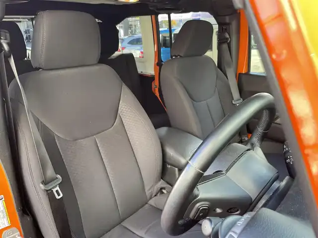 クライスラー・ジープ ジープ ラングラー アンリミテッド オレンジ 新潟県 2013(平25)年 5.8万km オレンジ ４WD/純正ホイール/メモリナビ/ワンセグテレビ/バックカメラ/サイドカメラモニター/ドアバイザー/ETC/純正フロアマット/クルーズコントロール/サイドミラーヒーター