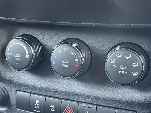 クライスラー・ジープ ジープ ラングラー アンリミテッド オレンジ 静岡県 2013(平25)年 5.8万km オレンジ 70台限定車/社外ナビ/(CD/DVD/iPod/AM/FM/フルセグ)/クルーズコントロール/ESC/HDC/バックカメラ/サイドモニター/純正17インチアルミホイール/純正フロアマット/サイドミラーヒーター/ドアバイザー/オートライト/リモコンキー/ETC/保証書/取扱説明書