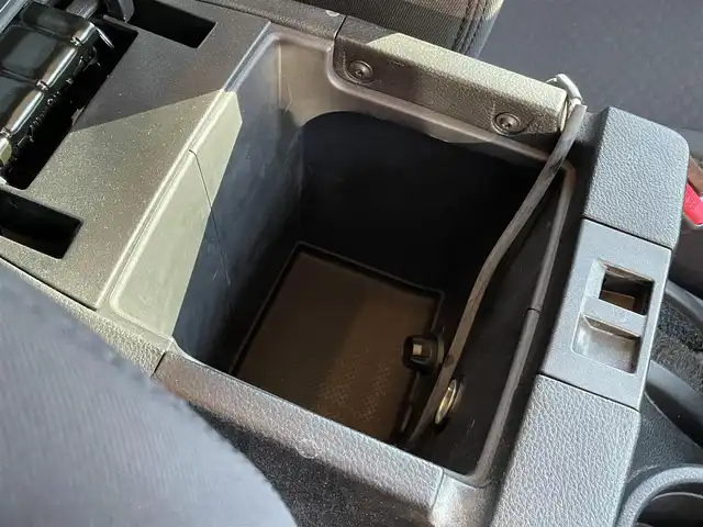 クライスラー・ジープ ジープ ラングラー アンリミテッド オレンジ 静岡県 2013(平25)年 5.8万km オレンジ 70台限定車/社外ナビ/(CD/DVD/iPod/AM/FM/フルセグ)/クルーズコントロール/ESC/HDC/バックカメラ/サイドモニター/純正17インチアルミホイール/純正フロアマット/サイドミラーヒーター/ドアバイザー/オートライト/リモコンキー/ETC/保証書/取扱説明書