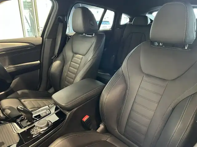 ＢＭＷ Ｘ４ M40i 愛知県 2020(令2)年 4.7万km サファイアブラックP ハーマンカードンサウンド　/ＨＵＤ　/純正オプションＡＷ　/純正ナビ　/Ｂｌｕｅｔｏｏｔｈ　/３６０度カメラ　/インテリジェントセーフティー　/ＡＣＣ　/ＬＫＡ　/ＢＳＭ　/ドライブレコーダー　/ミラー型ＥＴＣ　/ＬＥＤヘッドライト/パワーバックドア/プッシュスタート/ウィンカーミラー/アイドリングストップ