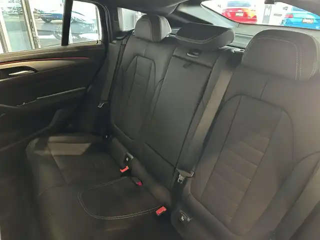 ＢＭＷ Ｘ４ M40i 愛知県 2020(令2)年 4.7万km サファイアブラックP ハーマンカードンサウンド　/ＨＵＤ　/純正オプションＡＷ　/純正ナビ　/Ｂｌｕｅｔｏｏｔｈ　/３６０度カメラ　/インテリジェントセーフティー　/ＡＣＣ　/ＬＫＡ　/ＢＳＭ　/ドライブレコーダー　/ミラー型ＥＴＣ　/ＬＥＤヘッドライト/パワーバックドア/プッシュスタート/ウィンカーミラー/アイドリングストップ