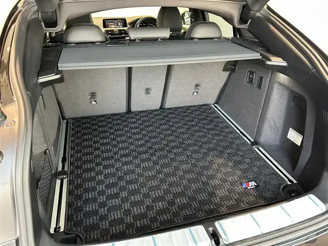 ＢＭＷ Ｘ４ M40i 愛知県 2020(令2)年 4.7万km サファイアブラックP ハーマンカードンサウンド　/ＨＵＤ　/純正オプションＡＷ　/純正ナビ　/Ｂｌｕｅｔｏｏｔｈ　/３６０度カメラ　/インテリジェントセーフティー　/ＡＣＣ　/ＬＫＡ　/ＢＳＭ　/ドライブレコーダー　/ミラー型ＥＴＣ　/ＬＥＤヘッドライト/パワーバックドア/プッシュスタート/ウィンカーミラー/アイドリングストップ