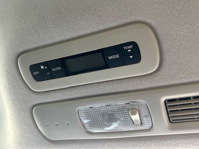 日産 セレナ ハイウェイスター S HV エアロ 宮城県 2013(平25)年 13.5万km ブリリアントホワイトパール 登録時走行距離135038km/AM/FM・BT・TV・USB・iPod・HDMI・AUX・DVD/エンジンスターター/電動格納ミラー/フォグランプ/ドアバイザー