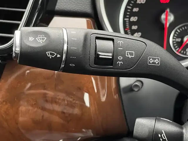 メルセデス・ベンツ ＧＬＳ３５０ｄ 4マチックスポーツ 三重県 2016(平28)年 8.4万km ダイヤモンドホワイト ACC/パノラミックスライディングルーフ　/黒革シート/harman/kardon/純正ナビ/全方位カメラ/フルセグTV/シートヒーター/温冷機能付きカップホルダー/電動格納サードシート/純正21インチアルミホイール/ETC/電動リアゲート/AppleCarPlay/AndroidAuto/スペアキー