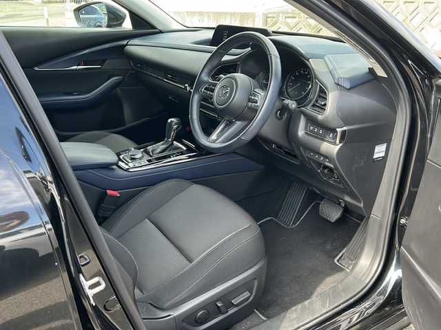 マツダ ＣＸ－３０ XD プロアクティブ 大阪府 2023(令5)年 4.7万km ジェットブラックマイカ １オーナー　衝突軽減　レーダークルーズコントロール　ＢＳＭ　コーナーセンサー　前後ドライブレコーダー　ハンドルヒーター　シートヒーター　パワーシート　シートメモリ　スマートキー　電動リアゲート　オートワイパー　オートライト　オートハイビーム　LEDヘッドライト　左右独立エアコン　保証書/取扱説明書　メーカーSDナビ　フルセグ　ＤＶＤ　ビルドインＥＴＣ　ＨＤＭＩ　ディーゼルターボ　スペアキー1本　純正アルミ　純正オーディオ　ウィンカーミラー　プッシュスタート　アイドリングストップ