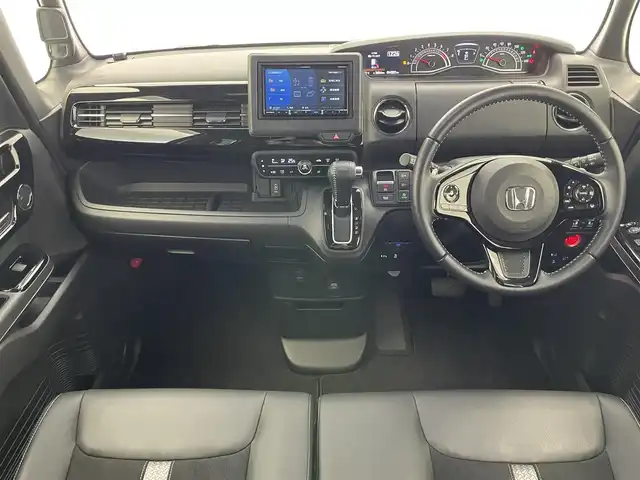 ホンダ Ｎ ＢＯＸ カスタム L ターボ 愛知県 2022(令4)年 1.5万km プラチナホワイトパール 社外ナビ　シートヒーター　禁煙車　ホンダセンシング　Ｂｌｕｅｔｏｏｔｈ　フルセグ　ＤＶＤ　前後ドラレコ　ＥＴＣ　両側パワスラ　衝突軽減　追従クルコン　ＬＥＤオートライト　黒ハーフレザー　パドルシフト