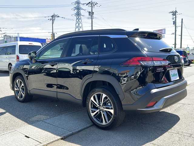 トヨタ カローラ クロス ハイブリッド Z 石川県 2024(令6)年 0.7万km アティチュードブラックマイカ ワンオーナー/サンルーフ/ルーフレール/オートリアゲート/オートワイパー/ウィンカーミラー/ドアバイザー/LEDヘッドライト/レーダークルーズコントロール/アイドリングストップ/シートヒーター/パワーシート/Bluetooth/フルセグテレビ/バックカメラ/ＥＴＣ/ドライブレコーダー
