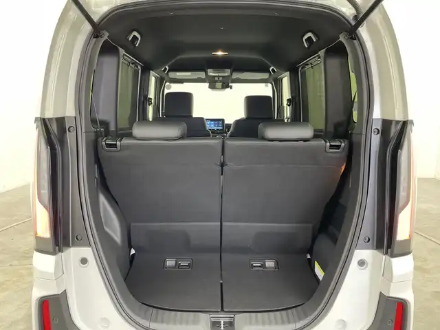ホンダ Ｎ ＢＯＸ カスタム ターボ 群馬県 2025(令7)年 0.1万km プラチナホワイトパール 純正８型ディスプレイオーディオ　バックカメラ　ホンダセンシング　アダプティブクルーズコントロール　レーンキープアシスト　シートヒーター　ＥＴＣ２．０　オートマチックハイビーム　コーナーセンサー　禁煙車