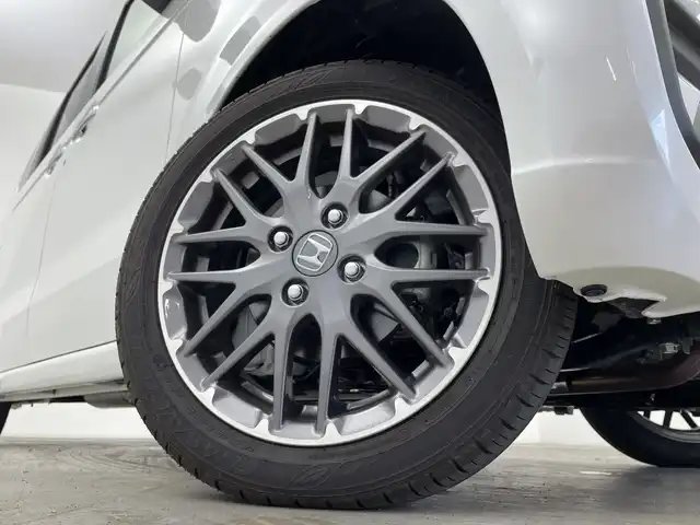 ホンダ Ｎ ＢＯＸ カスタム ターボ 群馬県 2025(令7)年 0.1万km プラチナホワイトパール 純正８型ディスプレイオーディオ　バックカメラ　ホンダセンシング　アダプティブクルーズコントロール　レーンキープアシスト　シートヒーター　ＥＴＣ２．０　オートマチックハイビーム　コーナーセンサー　禁煙車
