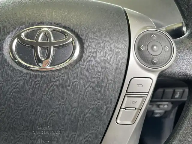 トヨタ プリウス α S 福岡県 2015(平27)年 11万km アティチュードブラックマイカ 純正社外ナビ/（ALPINE：EX900（9インチナビ））/Bluetooth対応/フルセグTV/CD/DVD/ドライブレコーダー（前側）/バックカメラ/3列シート/7人乗り/ビルトインETC/ドアバイザー/純正アルミホイール/純正フロアマット/プッシュスタート/パワーウィンドウ（ALL）/取扱説明書/スペアキー/スマートキー