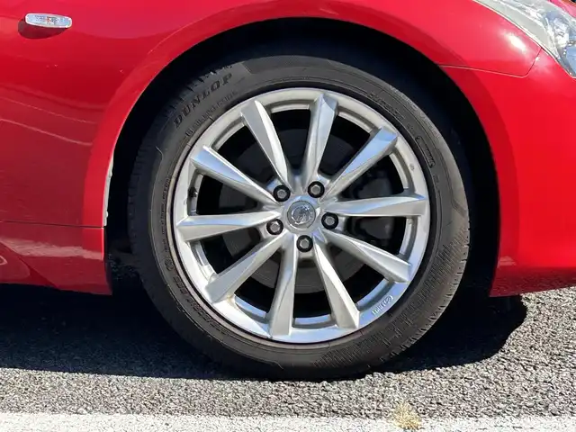 日産 スカイライン 370GT Type P 静岡県 2012(平24)年 9.7万km バイブラントレッド ユーザー買取車両/純正HDDナビ/[AM/FM/BT/TV/CD/DVD]/純正18インチAW/純正キセノンヘッドライト/MTモード付AT/バックカメラ/ドライブレコーダー/スマートキー/スペアキー×１/パワーシート/レザーシート/シートヒーター/USB入力端子/ETC/横滑り防止装置/SNOWモード/保証書/取扱説明書