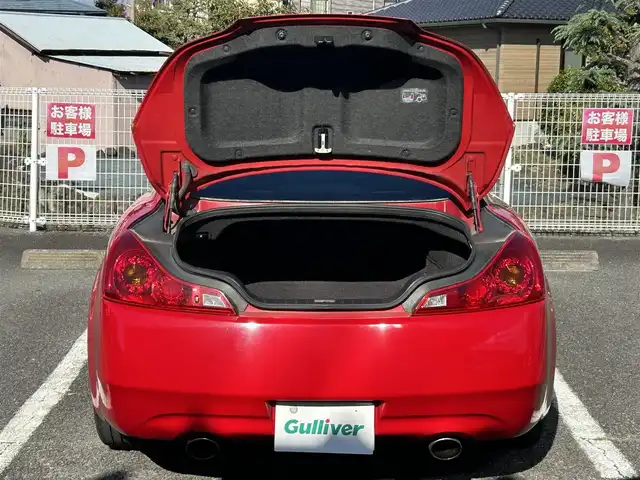 日産 スカイライン 370GT Type P 静岡県 2012(平24)年 9.7万km バイブラントレッド ユーザー買取車両/純正HDDナビ/[AM/FM/BT/TV/CD/DVD]/純正18インチAW/純正キセノンヘッドライト/MTモード付AT/バックカメラ/ドライブレコーダー/スマートキー/スペアキー×１/パワーシート/レザーシート/シートヒーター/USB入力端子/ETC/横滑り防止装置/SNOWモード/保証書/取扱説明書