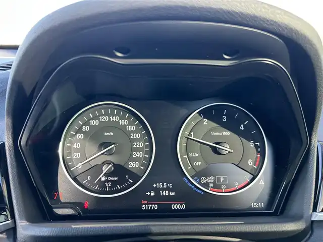 ＢＭＷ Ｘ１ xDrive 18d xライン 石川県 2017(平29)年 5.2万km 黒 4WD/サンルーフ/純正ナビ/　Bluetooth・AM/FM・CD・DVD・USB・AUX/バックカメラ/ETC/前後ドライブレコーダー/クルーズコントロール/パワーバックドア/ルーフレール/アンチロック・ブレーキ・システム/衝突被害軽減システム/横滑り防止装置/前後コーナーセンサー/レーンキープアシスト/盗難防止装置/ダウンヒルアシストコントロール/パーキングアシスト/アイドリングストップ/純正アルミホイール/スマートキー