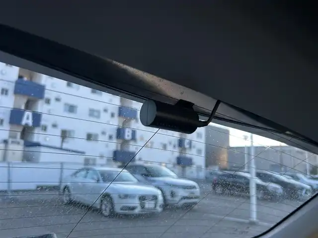 ＢＭＷ Ｘ１ xDrive 18d xライン 石川県 2017(平29)年 5.2万km 黒 4WD/サンルーフ/純正ナビ/　Bluetooth・AM/FM・CD・DVD・USB・AUX/バックカメラ/ETC/前後ドライブレコーダー/クルーズコントロール/パワーバックドア/ルーフレール/アンチロック・ブレーキ・システム/衝突被害軽減システム/横滑り防止装置/前後コーナーセンサー/レーンキープアシスト/盗難防止装置/ダウンヒルアシストコントロール/パーキングアシスト/アイドリングストップ/純正アルミホイール/スマートキー