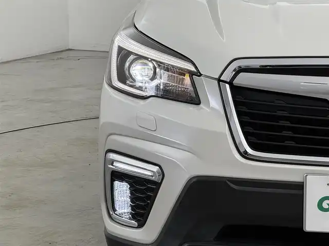 スバル フォレスター ハイブリッド アドバンス 福岡県 2020(令2)年 3.8万km クリスタルホワイトP 純正ナビ　/バック、サイドカメラ　/ＥＴＣ　/前方ドラレコ　/コーナーセンサー　/アイサイト　/パドルシフト　/全席シートヒーター　/ステアリングヒーター　/ルーフレール　/パワーバックドア　/純正１８インチＡＷ　/ＬＥＤ