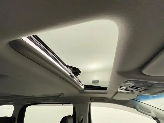 トヨタ アルファード S Cパッケージ 千葉県 2021(令3)年 1.2万km ホワイトパールクリスタルシャイン 禁煙車/トヨタセーフティセンス/・プリクラッシュセーフティ/・レーントレーシングアシスト/・ロードサインアシスト/・インテリジェントクリアランスソナー/・バックガイドモニター/・ブラインドスポットモニター/・リヤクロストラフィックアラート/両側パワースライドドア/パワーバックドア/T-Connectナビ/アラウンドビューモニター/レーダークルーズコントロール/LEDオートライト/ハーフレザーシート/パワーシート/純正18インチアルミホイール/純正フロアマット/USBポート/プッシュスタート