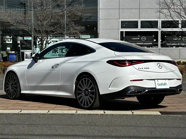 メルセデス・ベンツ Ｍ・ベンツ ＣＬＥ２００ クーペ スポーツ 福島県 2024(令6)年 0.9万km 白 カラーコード：885（オパリスホワイト）/ワンオーナー/パノラミックススライディングルーフ/ドライバーズパッケージ/・リア、アクスルステアリング/・ダイナミックボディコントロールサスペンション/・20インチAMGアルミホイール/レザーエクスクルーシブパッケージ/・本革シート/・ヘッドアップディスプレイ/・ブルメスターサラウンドシステム/・シートベンチレーター/・エアバランスパッケージ/・マルチコントロールバックパッケージ/レーダーセーフティパッケージ/・アクティブディスタンスアシストディストロニック/・アクティブステアリングアシスト/・アクティブレーンキーピングアシスト/・アクティブレーンチェンジアシスト/360°カメラ/デジタルライト/アダプティブハイビームアシスト・プラス/メモリー付パワーシート/パワーバックドア/キーレスゴー/ワイヤレスチャージング