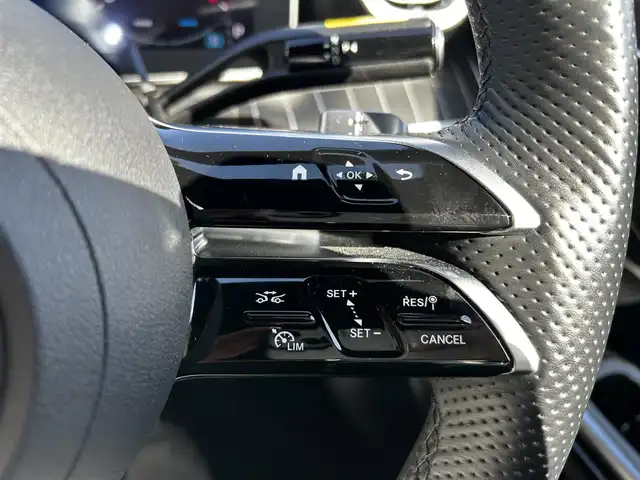 メルセデス・ベンツ Ｍ・ベンツ ＣＬＥ２００ クーペ スポーツ 福島県 2024(令6)年 0.9万km 白 カラーコード：885（オパリスホワイト）/ワンオーナー/パノラミックススライディングルーフ/ドライバーズパッケージ/・リア、アクスルステアリング/・ダイナミックボディコントロールサスペンション/・20インチAMGアルミホイール/レザーエクスクルーシブパッケージ/・本革シート/・ヘッドアップディスプレイ/・ブルメスターサラウンドシステム/・シートベンチレーター/・エアバランスパッケージ/・マルチコントロールバックパッケージ/レーダーセーフティパッケージ/・アクティブディスタンスアシストディストロニック/・アクティブステアリングアシスト/・アクティブレーンキーピングアシスト/・アクティブレーンチェンジアシスト/360°カメラ/デジタルライト/アダプティブハイビームアシスト・プラス/メモリー付パワーシート/パワーバックドア/キーレスゴー/ワイヤレスチャージング