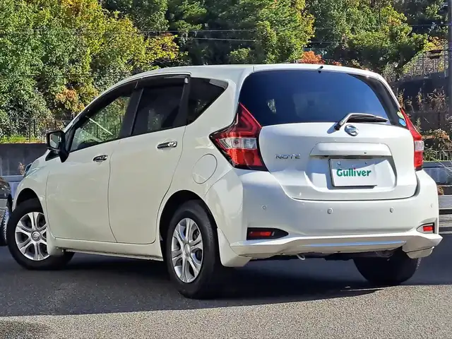 日産 ノート X Vセレクション 大阪府 2020(令2)年 1.8万km ブリリアントホワイトパール /禁煙ワンオーナ-//社外ナビ【ビッグX　X9Z】/・フルTV/CD/DVD/SD/Bluetooth//全周囲カメラ・バックカメラ・フロントカメラ//コーナーセンサー//デジタルインナーミラー//ETC//前後ドラレコ【DJ4-S】//衝突軽減ブレーキ//レーンキープアシスト//アイドリングストップ