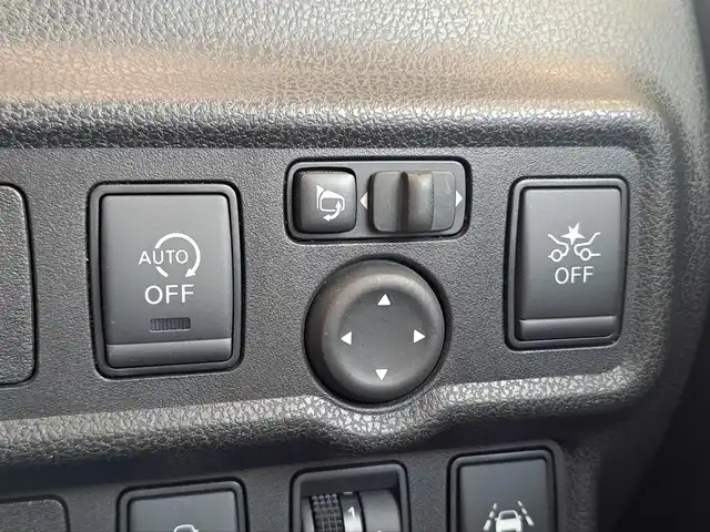 日産 ノート X Vセレクション 大阪府 2020(令2)年 1.8万km ブリリアントホワイトパール /禁煙ワンオーナ-//社外ナビ【ビッグX　X9Z】/・フルTV/CD/DVD/SD/Bluetooth//全周囲カメラ・バックカメラ・フロントカメラ//コーナーセンサー//デジタルインナーミラー//ETC//前後ドラレコ【DJ4-S】//衝突軽減ブレーキ//レーンキープアシスト//アイドリングストップ