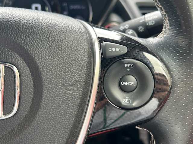 ホンダ Ｓ６６０ α 静岡県 2016(平28)年 4.3万km プレミアムスターホワイトP 純正ディスプレイオーディオ/BT/社外フルセグチューナー/社外ポータブルナビ/フルセグTV/バックカメラ/柿本改2本出しマフラー(純正マフラー積載)/クルーズコントロール/LEDヘッドライト/ETC/革調シートカバー/ドライブレコーダー/CTBA/ステアリングスイッチ/スマートキー×2/H30/R2/4/6点検記録簿有