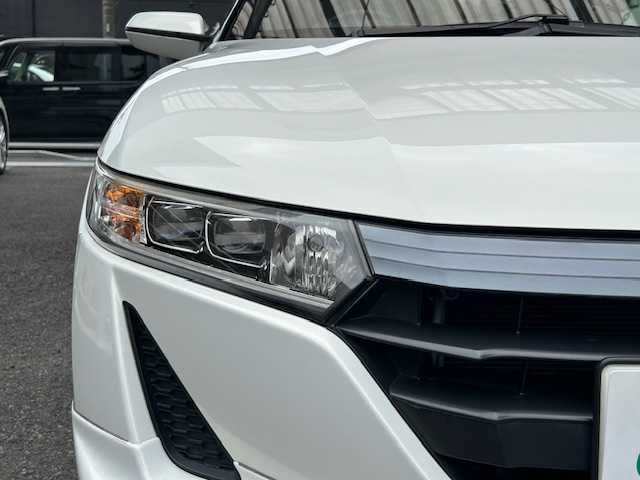ホンダ Ｓ６６０ α 静岡県 2016(平28)年 4.3万km プレミアムスターホワイトP 純正ディスプレイオーディオ/BT/社外フルセグチューナー/社外ポータブルナビ/フルセグTV/バックカメラ/柿本改2本出しマフラー(純正マフラー積載)/クルーズコントロール/LEDヘッドライト/ETC/革調シートカバー/ドライブレコーダー/CTBA/ステアリングスイッチ/スマートキー×2/H30/R2/4/6点検記録簿有