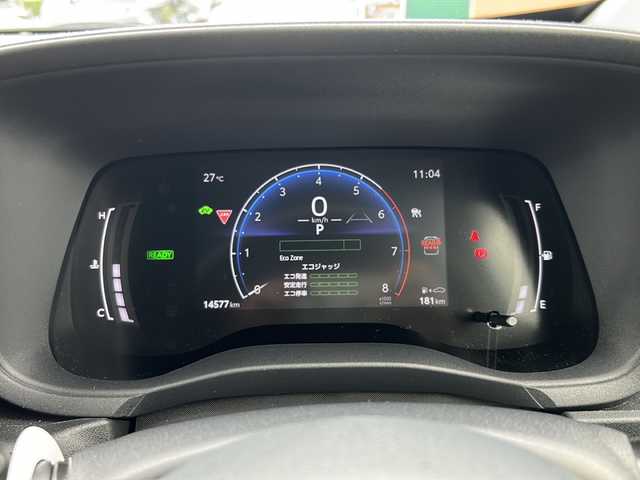 トヨタ シエンタ ハイブリッド Z 佐賀県 2024(令6)年 1.5万km ブラック/ホワイト Bluetooth搭載/ETC2.0/プッシュスタート/全方位車外カメラ/ドライブレコーダー前後/ナビ/フルセグTV/コーナーセンサー前後/クリアランスソナー/両側パワースライドドア/レーンキープアシスト/オートライト/オートマチックハイビーム/カーテンエアバッグ/クルーズコントロール/オペレーターサービス/EVモード/DRIVEモード/ステアリングスイッチ/革巻きステアリング
