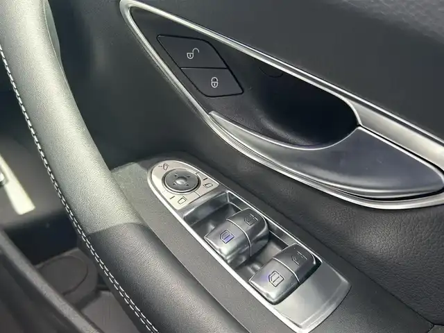 メルセデス・ベンツ Ｅ２００ クーペ スポーツ 福島県 2018(平30)年 3.7万km 白 サンルーフ/Brumesterサラウンドサウンドシステム/純正HDDナビ/（AM/FM/BT/USB/SD/TVワンセグ）/ETC/前後ドライブレコーダー/マルチビームLEDヘッドライト/アダプティブクルーズコントロール/後退時連動式ドアミラー/ブラインドスポットアシスト/ヘッドアップディスプレイ/レインセンサー/ステアリングヒーター/前席シートヒーター/パーキングアシスト/車線逸脱防止支援システム/衝突被害軽減ブレーキ/純正フロアマット