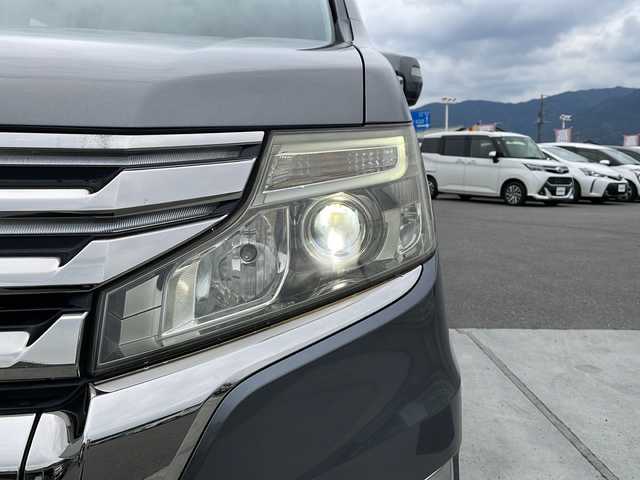 ホンダ ステップワゴン スパーダ Z クールスピリット 山梨県 2012(平24)年 11.8万km ポリッシュドメタルメタリック 純正ナビ/TV／ＣＤ／ＤＶＤ/バックモニター/ＥＴＣ　/クルーズコントロール/両側パワースライドドア/オートライト/純正１７ＡＷ/純正フロアマット/スマートキー　/オートエアコン/アイドリングストップ