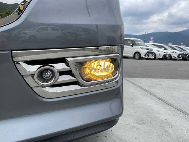 ホンダ ステップワゴン スパーダ Z クールスピリット 山梨県 2012(平24)年 11.8万km ポリッシュドメタルメタリック 純正ナビ/TV／ＣＤ／ＤＶＤ/バックモニター/ＥＴＣ　/クルーズコントロール/両側パワースライドドア/オートライト/純正１７ＡＷ/純正フロアマット/スマートキー　/オートエアコン/アイドリングストップ