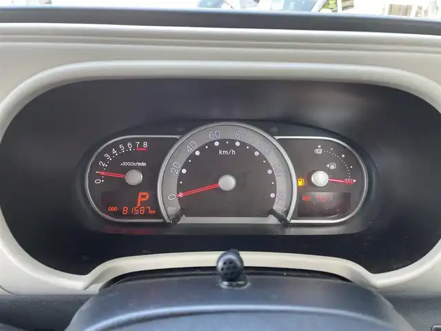 ダイハツ ミラ ココア L 島根県 2015(平27)年 8.2万km パールホワイトⅢ 社外SDナビ(Bluetooth/AM/FM)/CD/DVD/フルセグTV/ETC/ドリンクホルダー/ドアバイザー/禁煙車/エコアイドル機能/ベンチシート/純正フロアマット/盗難防止装置/エアバック(運転席・助手席)/ABS