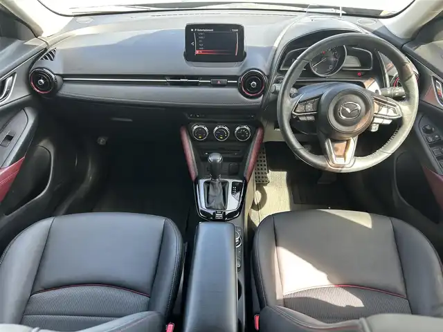 マツダ ＣＸ－３ 20S プロアクティブ 静岡県 2017(平29)年 2.7万km ジェットブラックマイカ 純正ナビ/　（フルセグTV/Bluetooth/DVD）/衝突被害軽減システム/横滑り防止装置/前後コーナーセンサー/レーンキープアシスト/ヘッドアップディスプレイ/ブラインドスポットモニター/クルーズコントロール/バックカメラ/ハーフレザーシート/運転席パワーシート/シートメモリー/前席シートヒーター/ステアリングヒーター/ビルトインETC/プッシュスタート/スマートキー/スペアキー/LEDヘッドライト/オートハイビーム/オートライト/純正18インチアルミホイール/純正フロアマット/保証書/取扱説明書