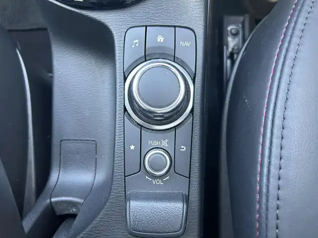 マツダ ＣＸ－３ 20S プロアクティブ 静岡県 2017(平29)年 2.7万km ジェットブラックマイカ 純正ナビ/　（フルセグTV/Bluetooth/DVD）/衝突被害軽減システム/横滑り防止装置/前後コーナーセンサー/レーンキープアシスト/ヘッドアップディスプレイ/ブラインドスポットモニター/クルーズコントロール/バックカメラ/ハーフレザーシート/運転席パワーシート/シートメモリー/前席シートヒーター/ステアリングヒーター/ビルトインETC/プッシュスタート/スマートキー/スペアキー/LEDヘッドライト/オートハイビーム/オートライト/純正18インチアルミホイール/純正フロアマット/保証書/取扱説明書