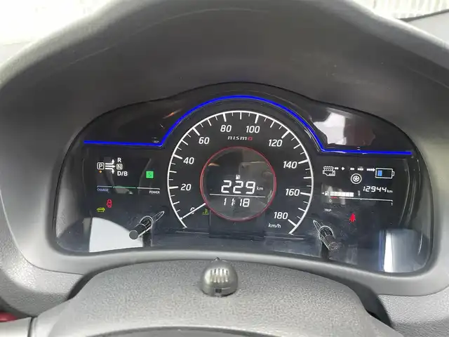 日産 ノート e－パワー ニスモ 埼玉県 2017(平29)年 1.3万km スーパーブラック /ワンオーナー//純正メモリナビ//フルセグTV//全方位カメラ//CD/DVD/Bluetooth//スマートキーx2//ETC//LEDヘッドライト//衝突軽減ブレーキ//車線逸脱警報//クリアランスソナー//Wエアバッグ&ABS//横滑り防止装置//スマートルームミラー//革巻きステアリング//オートライト//リヤフォグランプ//プライバシーガラス//ドアバイザー//純正16インチAW//新車時保証書//取扱説明書//ナビ取説