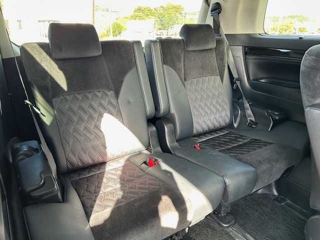 トヨタ アルファードハイブリット SR 静岡県 2017(平29)年 9.9万km ホワイトパールクリスタルシャイン ワンオーナー/純正メモリナビ/AM/FM/CD/DVD/BT/フルセグ/バックカメラ/フリップダウンモニター/両側パワースライドドア/純正フロアマット/クルーズコントロール/オートホールド/パワーバックドア/ビルトイン2.0ETC/ハーフレザーシート/オットマン（助手席・セカンドシート）