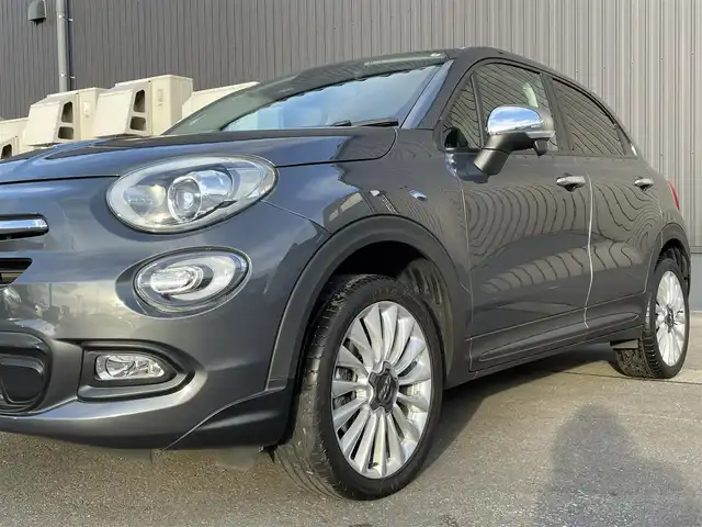 フィアット ５００Ｘ ポップスタープラス 青森県 2018(平30)年 3.6万km グレー レーダークルーズコントロール/ブラインドスポットモニター/パドルシフト/バックカメラ/ドライブレコーダー/ETC/Bluetooth/純正アルミホイール/純正フロアマット/前席シートヒーター/コーナーセンサー/オートライト/レーンキープアシスト/スマートキー/ステアリングスイッチ/ファッショングレー　カラーコード679