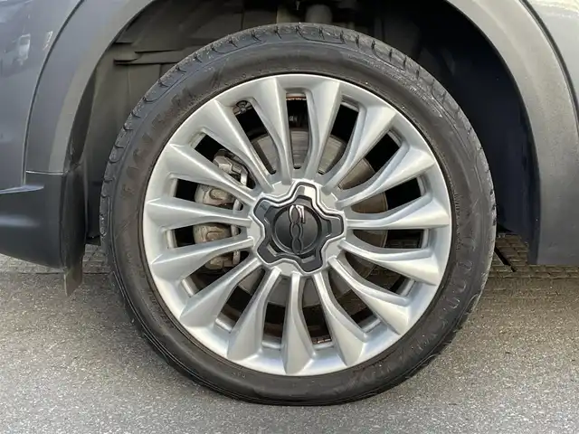 フィアット ５００Ｘ ポップスタープラス 青森県 2018(平30)年 3.6万km グレー レーダークルーズコントロール/ブラインドスポットモニター/パドルシフト/バックカメラ/ドライブレコーダー/ETC/Bluetooth/純正アルミホイール/純正フロアマット/前席シートヒーター/コーナーセンサー/オートライト/レーンキープアシスト/スマートキー/ステアリングスイッチ/ファッショングレー　カラーコード679