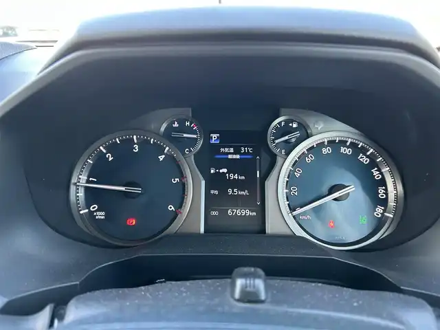トヨタ ランドクルーザー プラド TX Lパッケージ 沖縄県 2019(平31)年 6.8万km ブラック 県外仕入れ/禁煙車/ワンオーナー/純正9インチナビ/（フルセグTV CD DVD Bluetooth)/バックカメラ/ETC/前後ドライブレコーダー/シートヒーター/エアシート/クリアランスソナー/Toyota Safety Sense/・プリクラッシュセーフティ/・レーンディパーチャーアラート/・オートマチックハイビーム/レーダークルーズコントロール/オートライト/アイドリングストップ/19インチ純正AW/純正フロアマット/ルーフレール/ダウンヒルアシストコントロール/センターデフロック