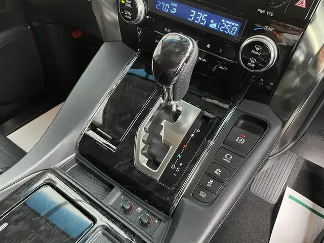 トヨタ アルファードハイブリット SR Cパッケージ 埼玉県 2021(令3)年 2.2万km ホワイトパールクリスタルシャイン モデリスタエアロ/検査時21.339km/純正9型ナビTV/純正フリップダウンモニター/バックカメラ/デジタルインナーミラー/前方ドライブレコーダー/レザーシート/1.2列目パワーシート/エアシート＆シートヒーター/ハンドルヒーター/助手席、２列目　オットマン/パワーバックドア/両側パワースライドドア/セーフティセンス/レーダークルーズコントロール/LEDヘッドライト/ETC 2.0/AC100V　１５００Wｘ２/プッシュスタート/保証書付整備手帳/取扱説明書