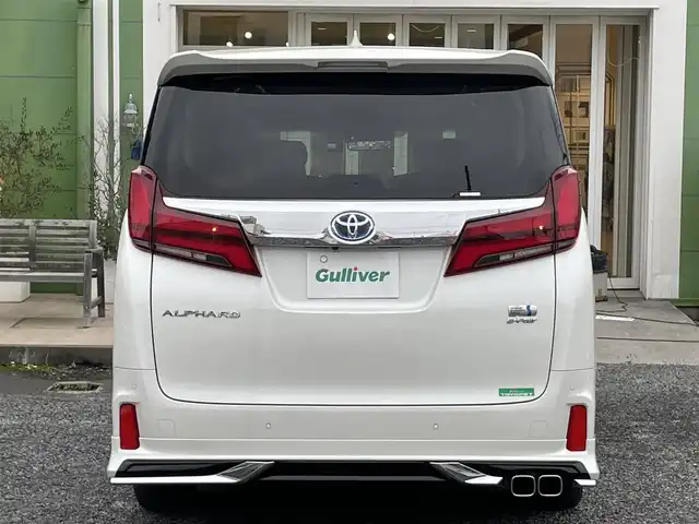 トヨタ アルファードハイブリット SR Cパッケージ 埼玉県 2021(令3)年 2.2万km ホワイトパールクリスタルシャイン モデリスタエアロ/検査時21.339km/純正9型ナビTV/純正フリップダウンモニター/バックカメラ/デジタルインナーミラー/前方ドライブレコーダー/レザーシート/1.2列目パワーシート/エアシート＆シートヒーター/ハンドルヒーター/助手席、２列目　オットマン/パワーバックドア/両側パワースライドドア/セーフティセンス/レーダークルーズコントロール/LEDヘッドライト/ETC 2.0/AC100V　１５００Wｘ２/プッシュスタート/保証書付整備手帳/取扱説明書