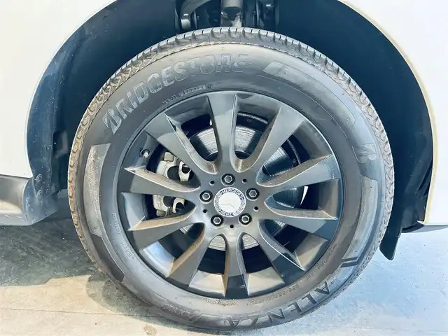 メルセデス・ベンツ ＧＬＥ３５０ｄ 4MATIC 大阪府 2016(平28)年 4.2万km ダイヤモンドホワイト レーダーセーフティP/サンルーフ/ACC/純正18インチAW/LEDヘッドライト/電動リアゲート/ブラインドスポット/クリアランスソナー/パドルシフト/ルーフレール/黒革/メモリ付きパワーシート/シートヒーター/ETC/ドラレコ