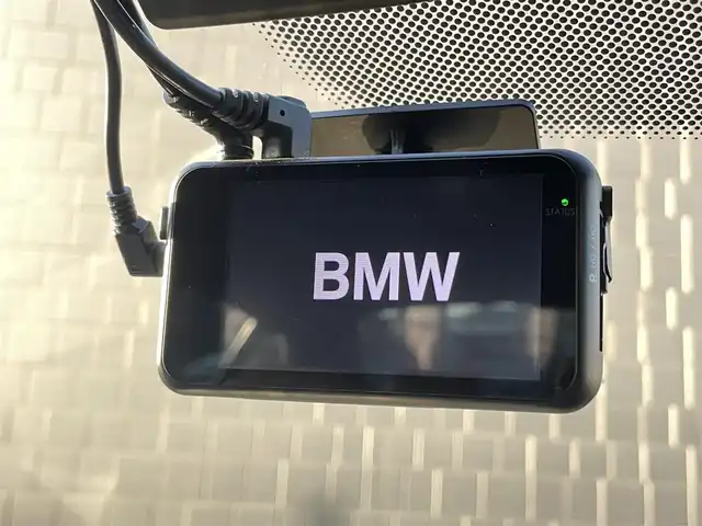 ＢＭＷ ５２３ｄ xDrive Mスポーツ EDジョイ+ 三重県 2020(令2)年 5万km サファイアブラックP 白革　/電動トランク　/アンビエントライト　/純正ナビ　/フルセグＴＶ　/カープレイ　/Ｂｌｕｅｔｏｏｔｈ　/ＥＴＣ　/前後ドライブレコーダー　/純正１９ＡＷ　/シートヒーター　/パワーシート　/インテリジェントセーフティ