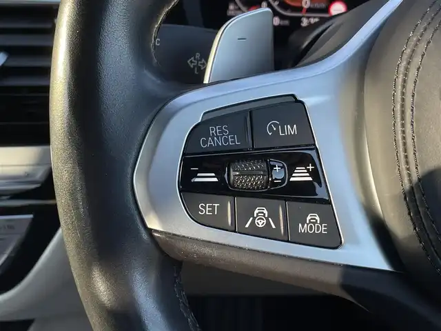 ＢＭＷ ５２３ｄ xDrive Mスポーツ EDジョイ+ 三重県 2020(令2)年 5万km サファイアブラックP 白革　/電動トランク　/アンビエントライト　/純正ナビ　/フルセグＴＶ　/カープレイ　/Ｂｌｕｅｔｏｏｔｈ　/ＥＴＣ　/前後ドライブレコーダー　/純正１９ＡＷ　/シートヒーター　/パワーシート　/インテリジェントセーフティ