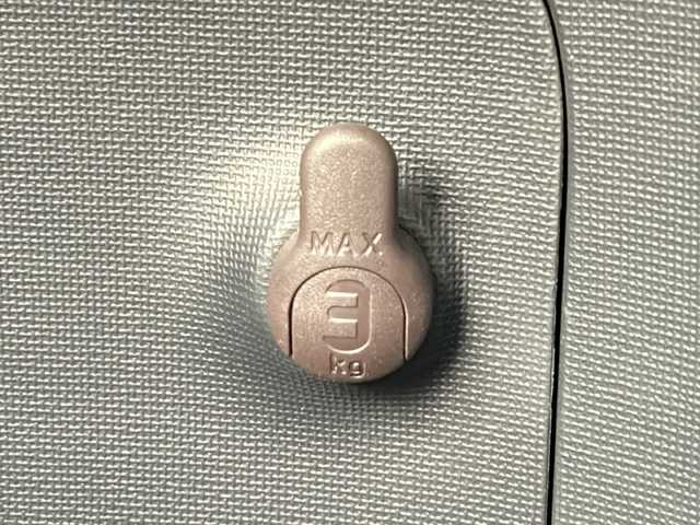 トヨタ スペイド G 埼玉県 2013(平25)年 14.8万km ホワイトパールクリスタルシャイン ＥＴＣ　/ワンオーナー　/純ナビ　/バックカメラ　/純フロア　/片側Ｐスライドドア　/ＢＴ／ＳＤ／ＡＭ／ＦＭ／ＣＤ／ＤＶＤ／フルセグ　/Ｄ席シートヒーター　/ＴＲＣ　/イモビライザー　/ステモリ/ハロゲン/Pスタート/Pミラー/オートライト/スペアキー１本　/IAT/保証書　/取扱説明書