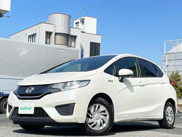 ホンダ フィット 13G Fパッケージ 千葉県 2015(平27)年 11.7万km プレミアムホワイトパール 社外ナビ【AVIC-RZ03】/〇AMFM/DVD/CD/ETC/アイドリングストップ/プッシュスタート/ドアバイザー/取扱説明書/保証書