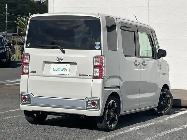 ダイハツ,ウェイク,G SA,禁煙車 純正ナビ 両側パワースライドドア,2015