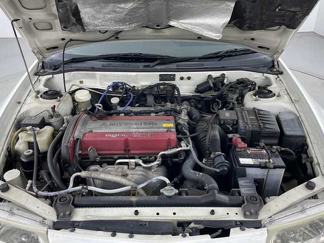 三菱 ランサー GSR エボリューションⅥ 愛知県 2000(平12)年 15万km スコーティアホワイト 4WD/ターボ/カーオーディオ【KW-MCD500】/(CD/MD/AM/FM)/OZ racing 17インチAW/personalステアリング /社外マフラー(フジツボ)/ブレンボキャリパー/レカロシート/社外LEDヘッドライト/Fフォグ/電格ミラー/オートエアコン/リモコンキー