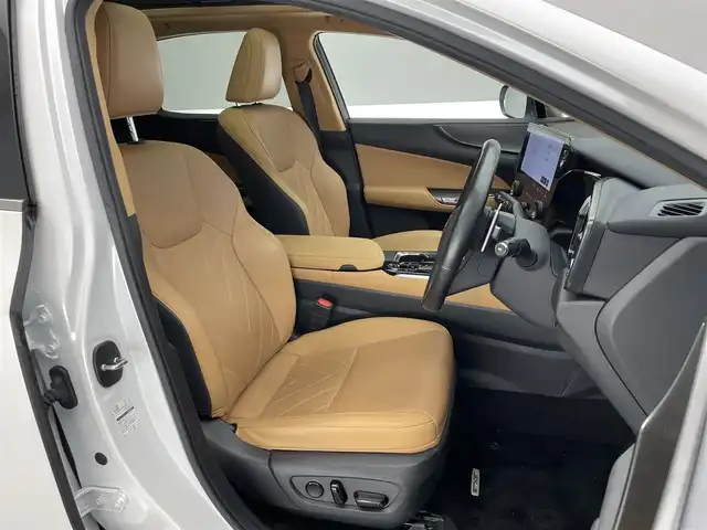 レクサス ＮＸ 350h バージョンL 愛知県 2023(令5)年 3.1万km ソニッククォーツ 純正１４型ディスプレイプラス　ナビ　フルセグＴＶ　ＨＤＭＩ　パノラマルーフ　レクサスチームメイト　全方位カメラ　茶革　シートヒーター　シートベンチレーション　ルーフレール　電動リアゲート　衝突軽減　追従クルコン　ハンドルヒーター　ルーフレール　ワイヤレス充電　デジタルインナーミラー　AC100V電源　内蔵型前後ドライブレコーダー　パドルシフト　HUD　BSM　PKSD　リアトラフィックアラート　禁煙車