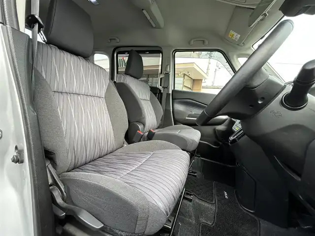 スズキ ソリオ HV MZ 長野県 2021(令3)年 3万km スターシルバーメタリック 社外ナビ（FM/AM、CD、DVD、BT、USB）/バックカメラ/フルセグテレビ/アイドリングストップ/両側パワースライドドア/前席シートヒーター/ビルトインETC/チップアップシート/レーンキープアシスト/盗難防止装置/後方コーナーセンサー/横滑り防止装置/LEDオートライト/ダブルサイドエアバック/エンジンスターター/純正１５AW/純正フロアマット/保証書、取扱説明書